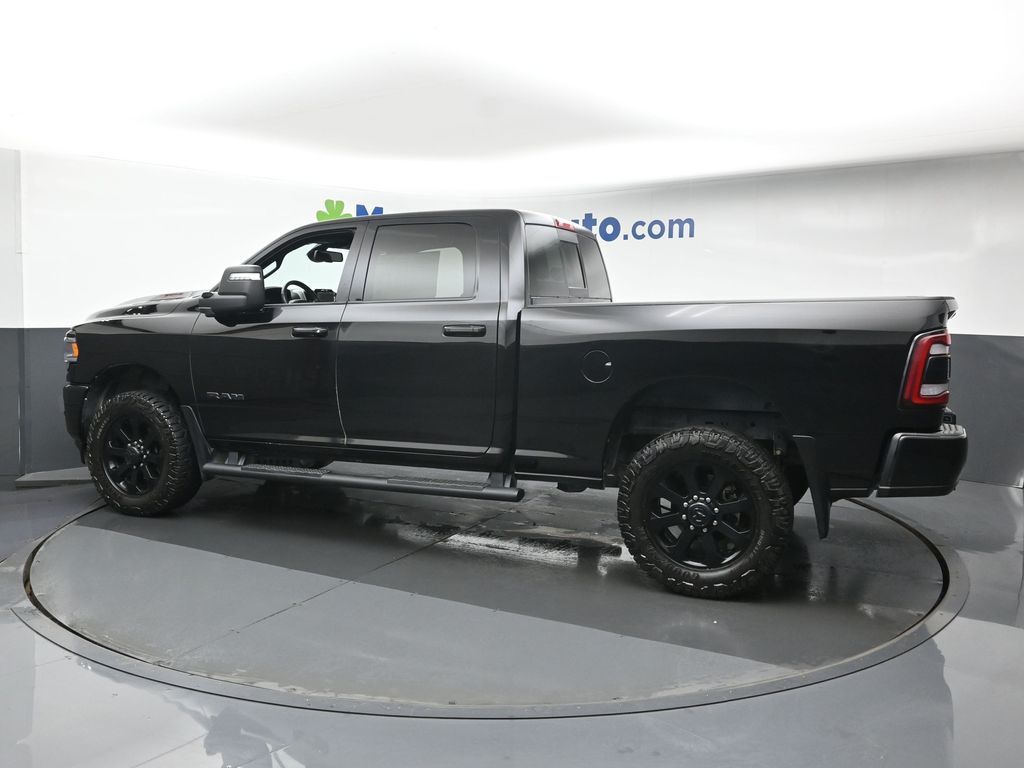 2024 Ram 2500 Laramie photo 17