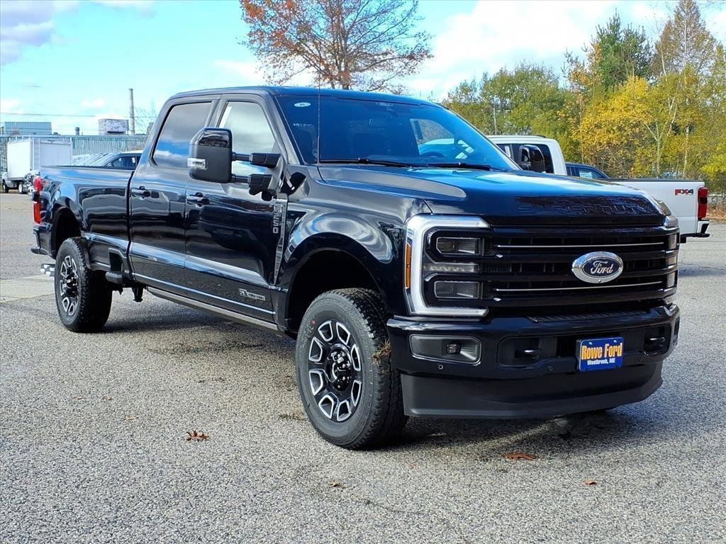 2026 Ford F-250 Super Duty Platinum's photo