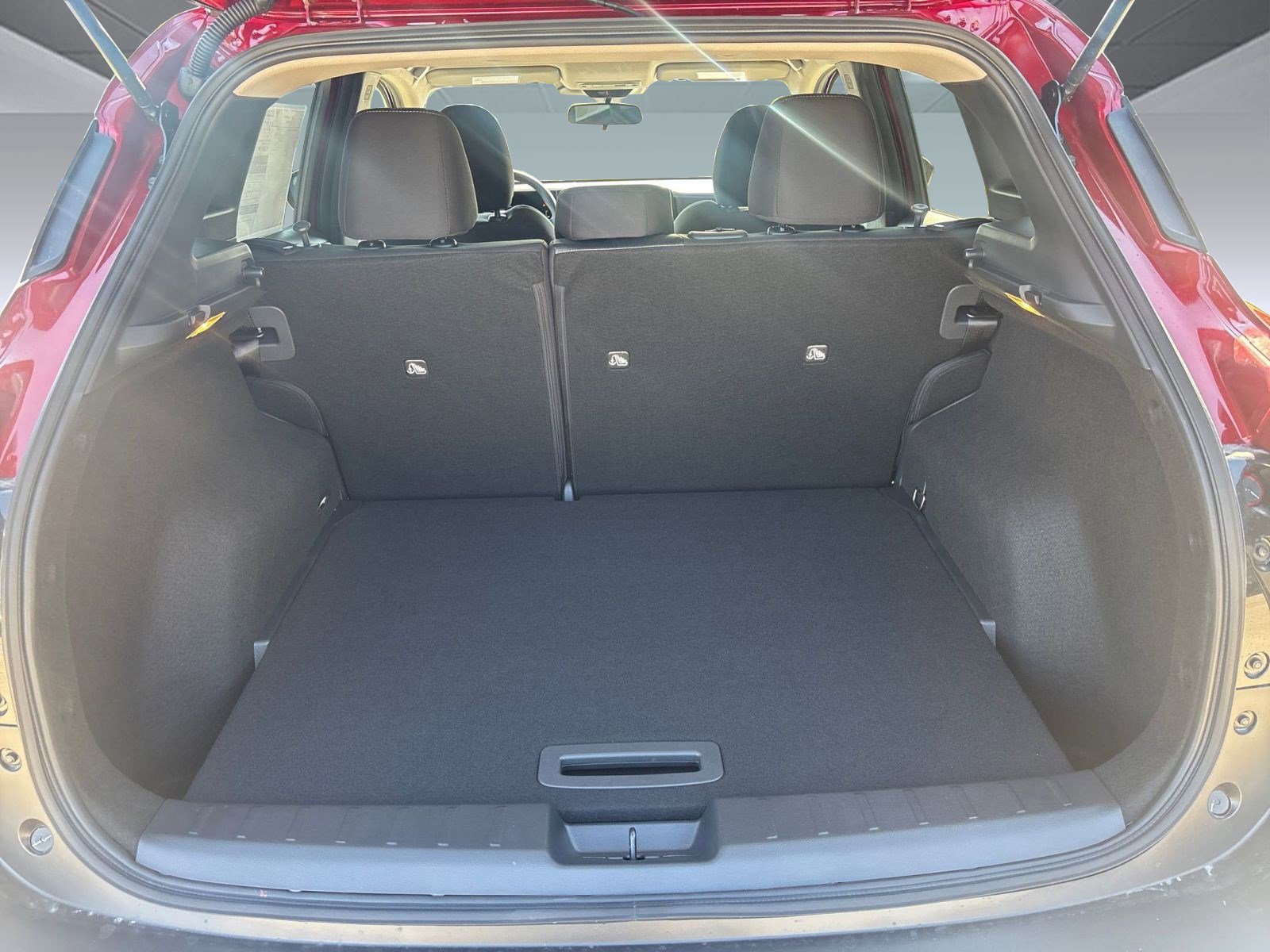 2026 Nissan Kicks SV photo 20
