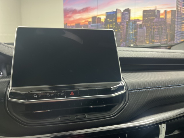 2026 Jeep Compass Latitude photo 12