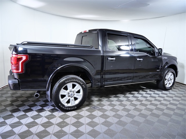 2016 Ford F-150 Platinum photo 7
