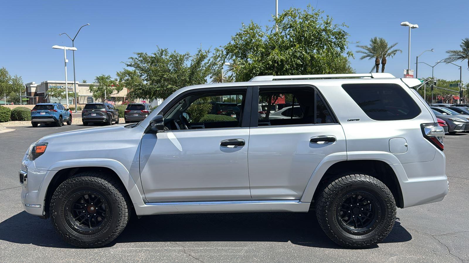 2023 Toyota 4Runner Limited photo 3