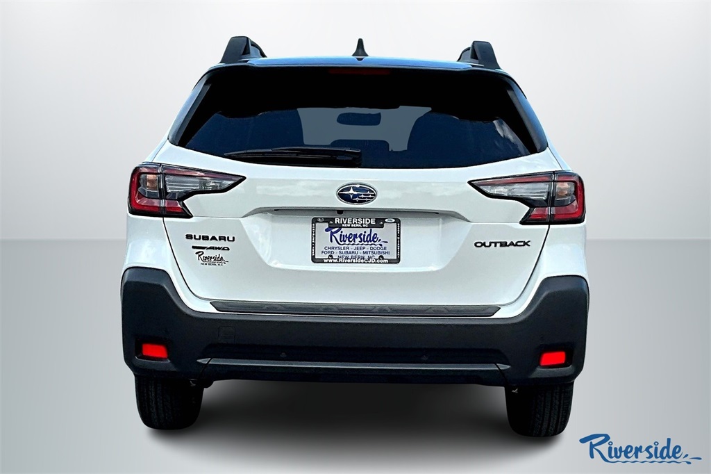 2025 Subaru Outback Onyx Edition photo 3