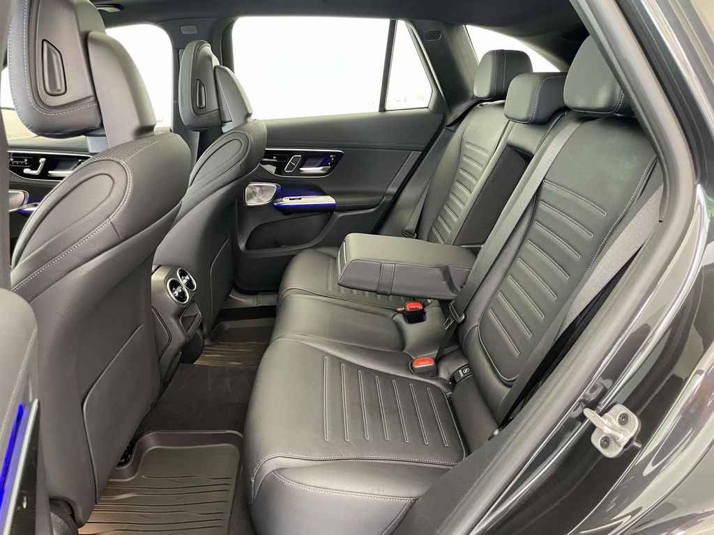 2024 Mercedes Benz GLC 43 AMG 4MATIC photo 18