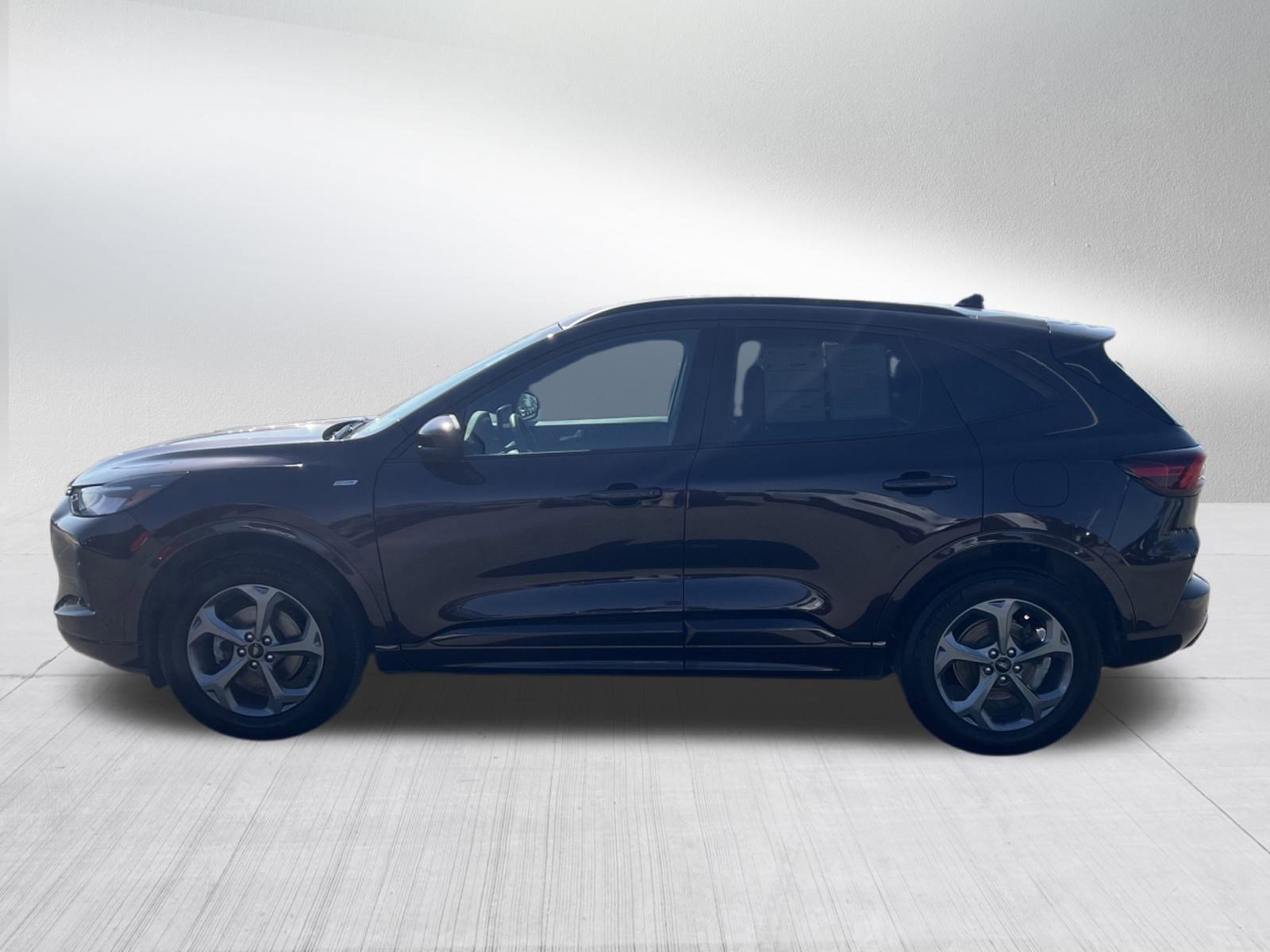 2023 Ford Escape ST-Line Select photo 4