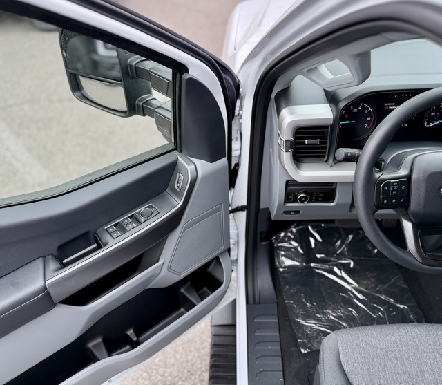 2025 Ford F-250 XL photo 13