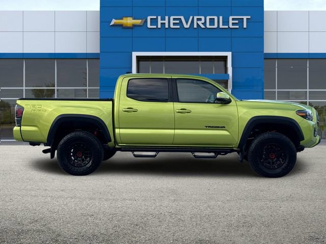 2022 Toyota Tacoma SR photo 3