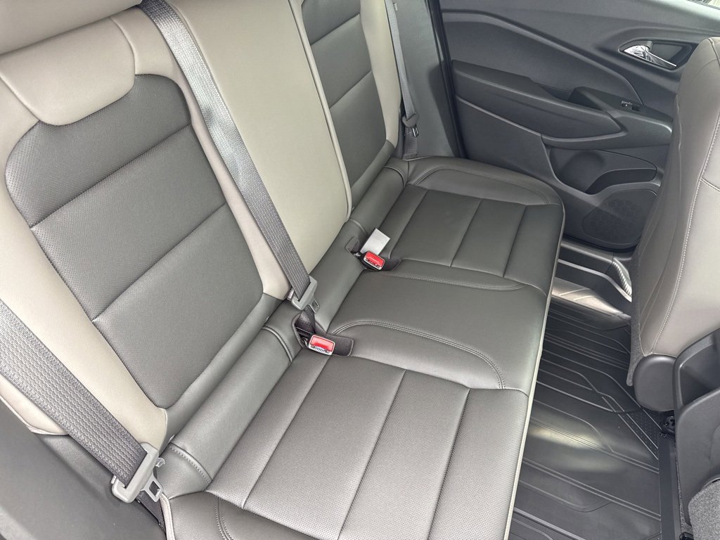2026 Chevrolet Trax ACTIV photo 32