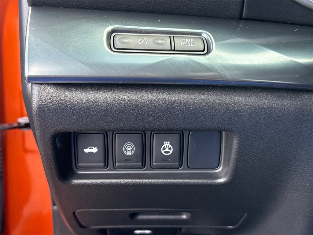 2020 Nissan Maxima SR photo 19
