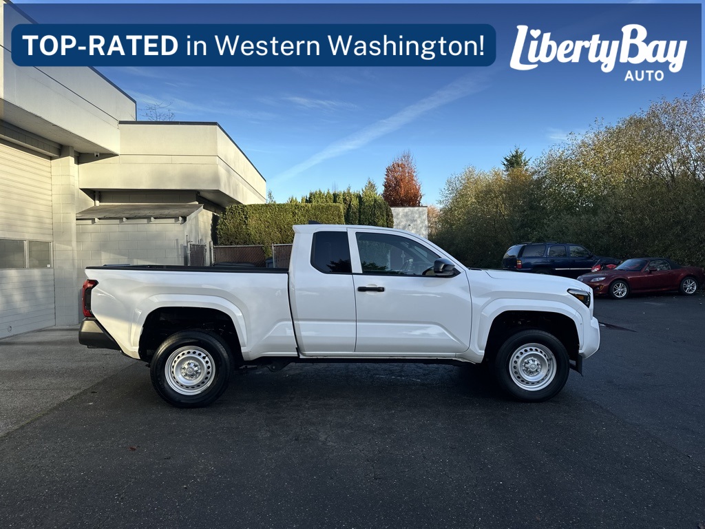 2024 Toyota Tacoma SR photo 4