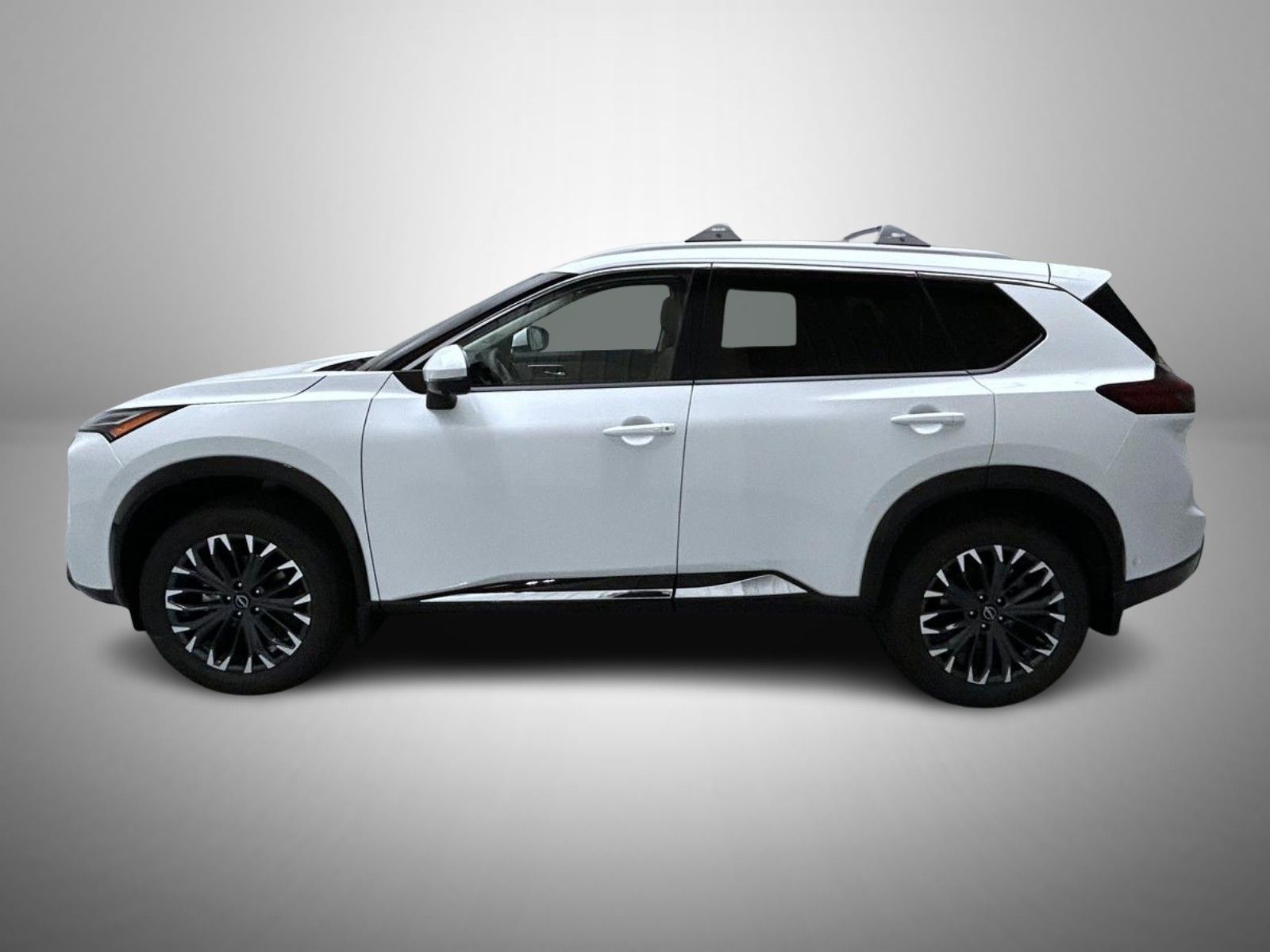 2026 Nissan Rogue Platinum photo 8