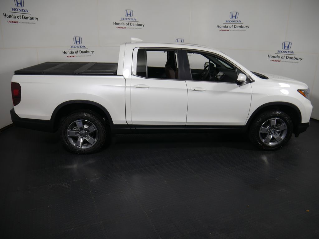 2025 Honda Ridgeline RTL photo 3