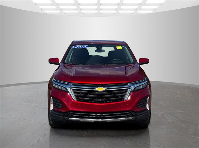2023 Chevrolet Equinox LT photo 2