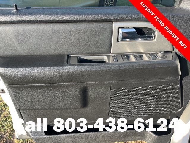 2017 Ford Expedition XLT photo 4