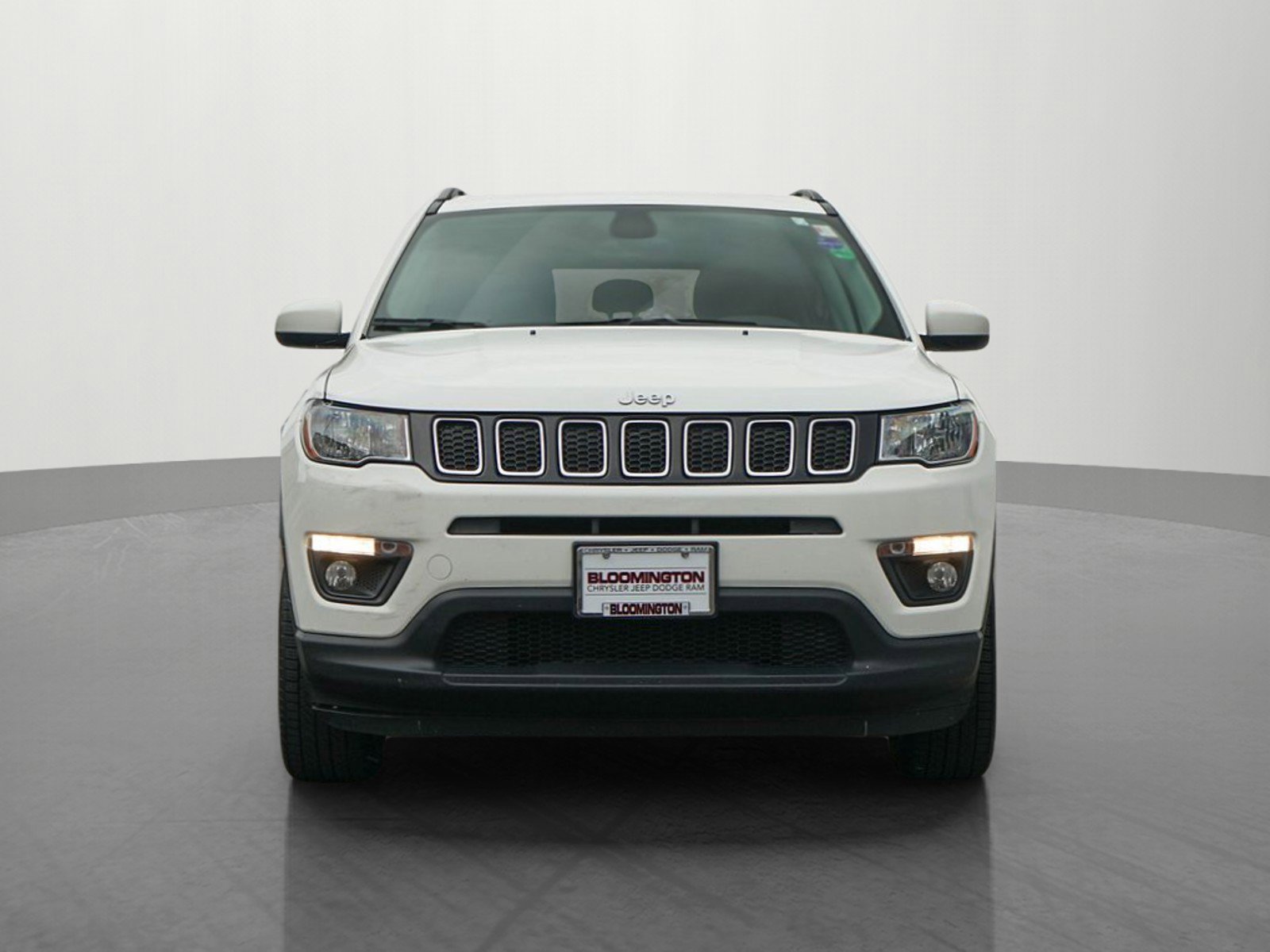 Used 2018 Jeep Compass Latitude with VIN 3C4NJDBB2JT399863 for sale in Minneapolis, Minnesota