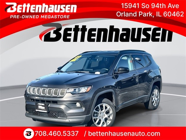 Certified Pre-Owned 2022 Jeep Compass Latitude Lux 4WD