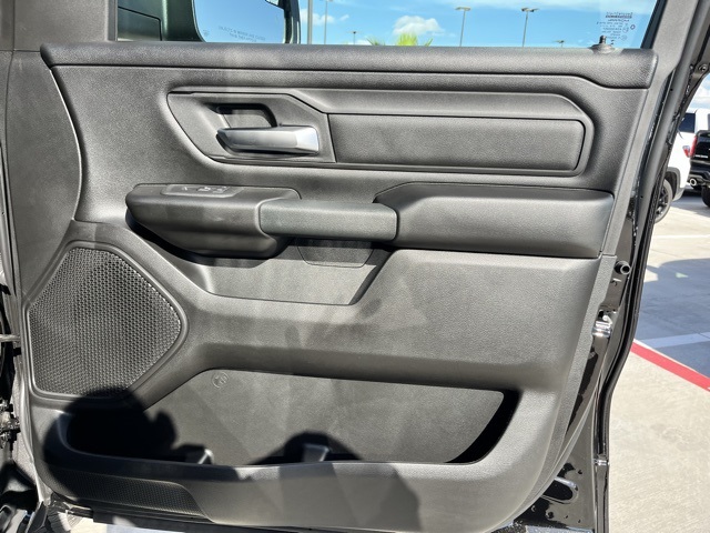 2025 Ram 1500 Tradesman photo 20