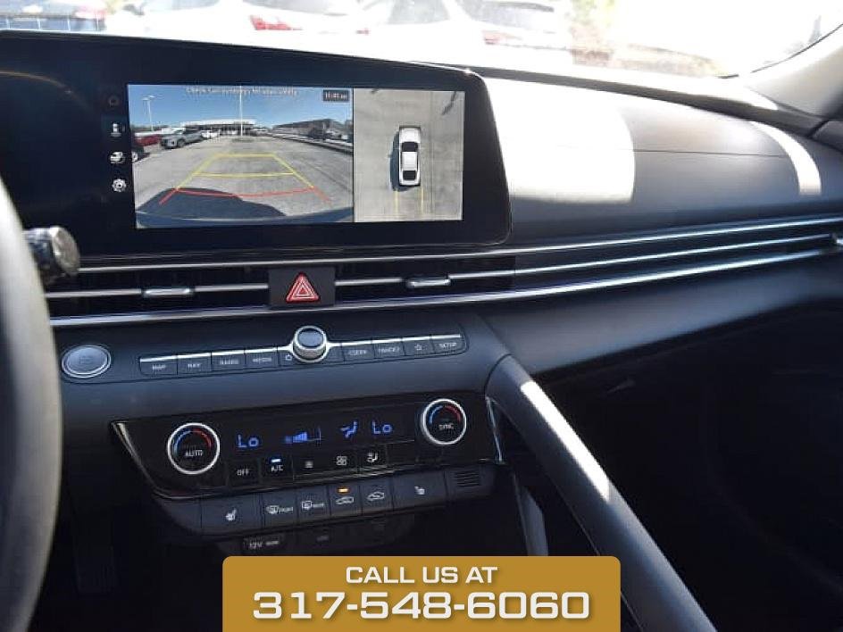 2024 Hyundai Elantra Limited photo 26