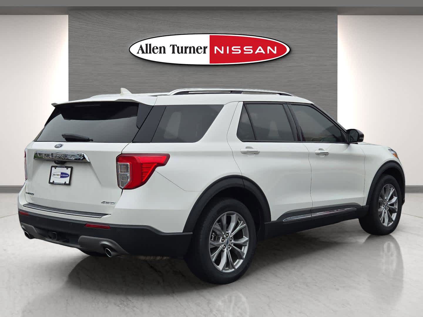 2022 Ford Explorer Limited photo 3