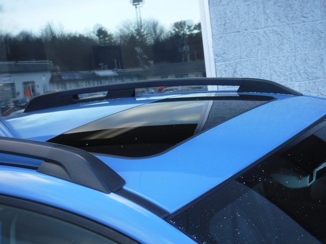 2016 Subaru Crosstrek 2.0i Limited photo 3