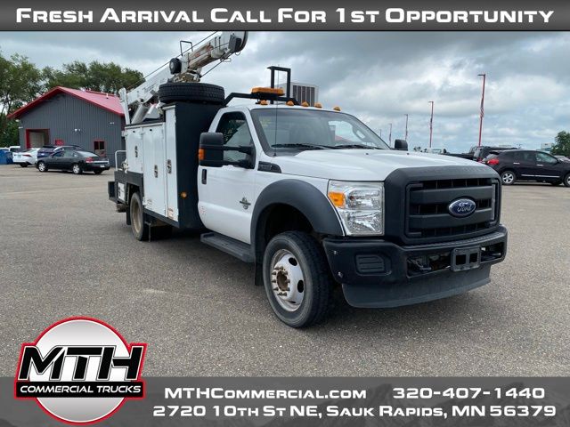 2016 Ford F-550 photo 2