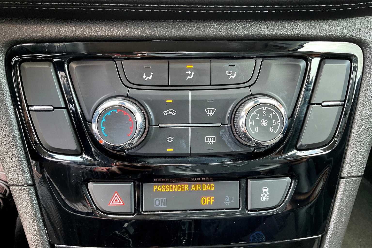 2018 Buick Encore Preferred photo 29