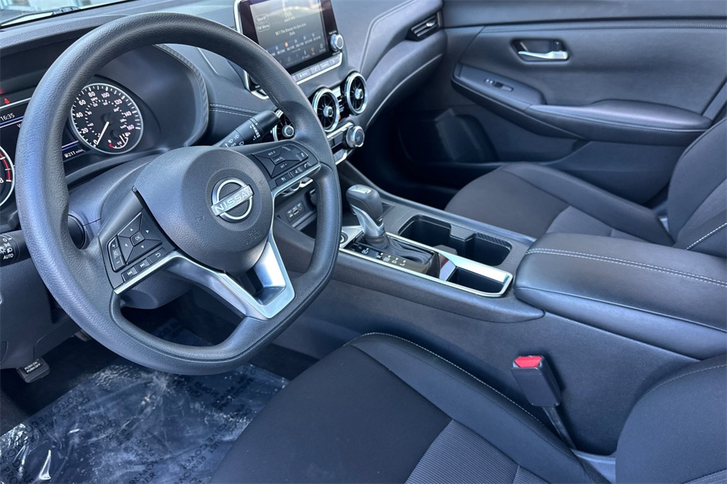 2024 Nissan Sentra SV photo 10