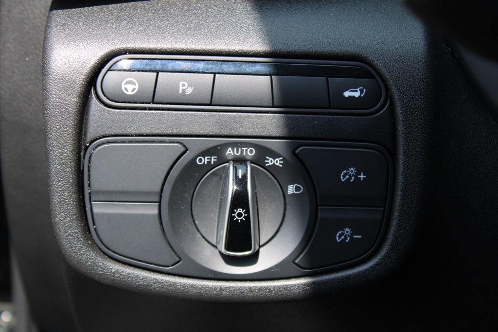 2024 Infiniti QX50 Luxe AWD photo 13