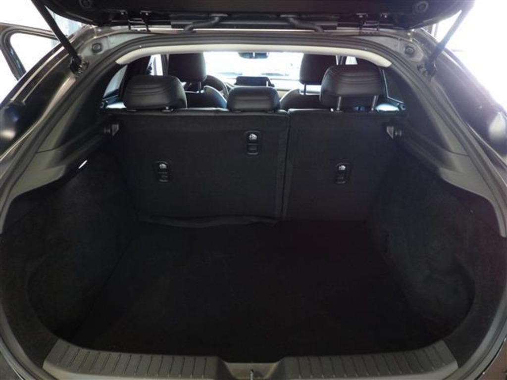 2025 Mazda CX-30 2.5 S Preferred photo 18