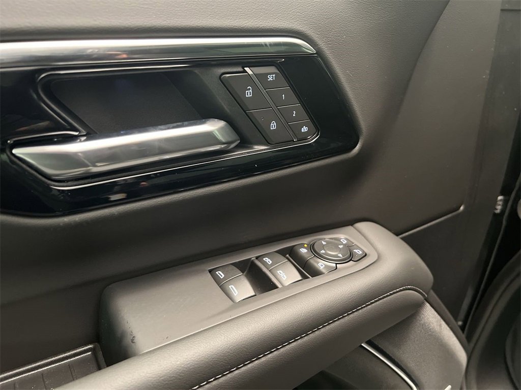 2026 Chevrolet Tahoe Z71 photo 12
