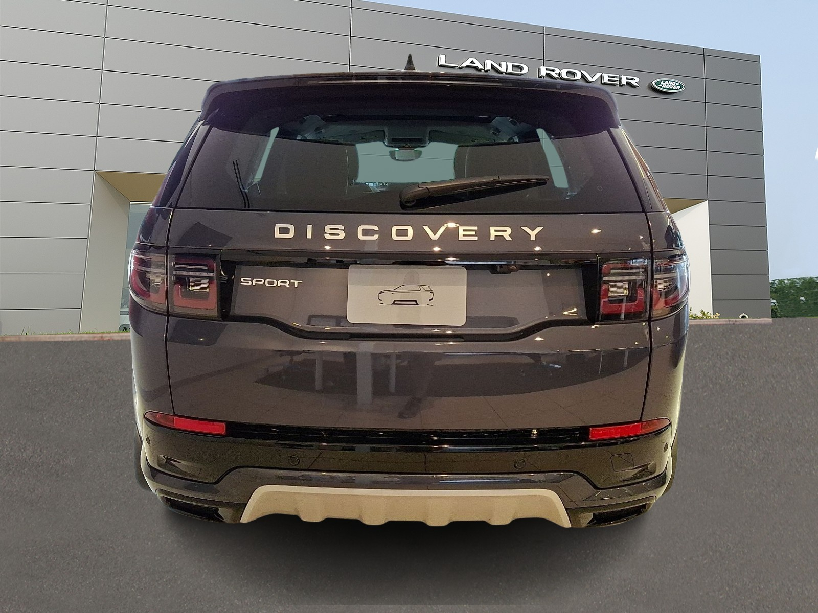 2025 Land Rover Discovery Sport S photo 3