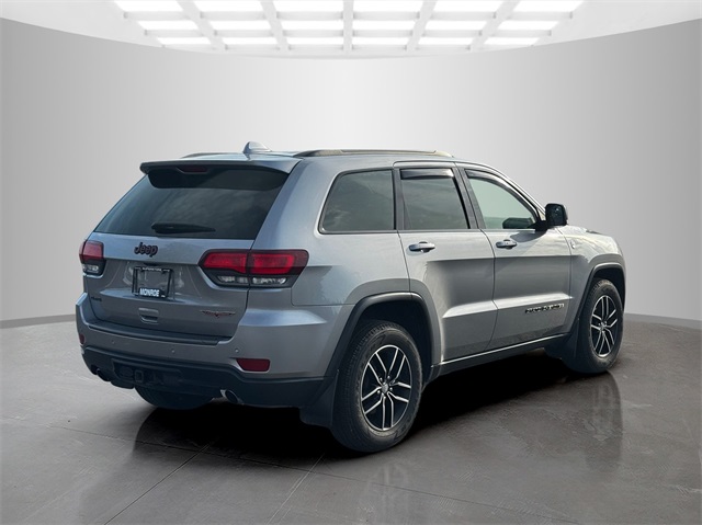 2017 Jeep Grand Cherokee Trailhawk photo 6