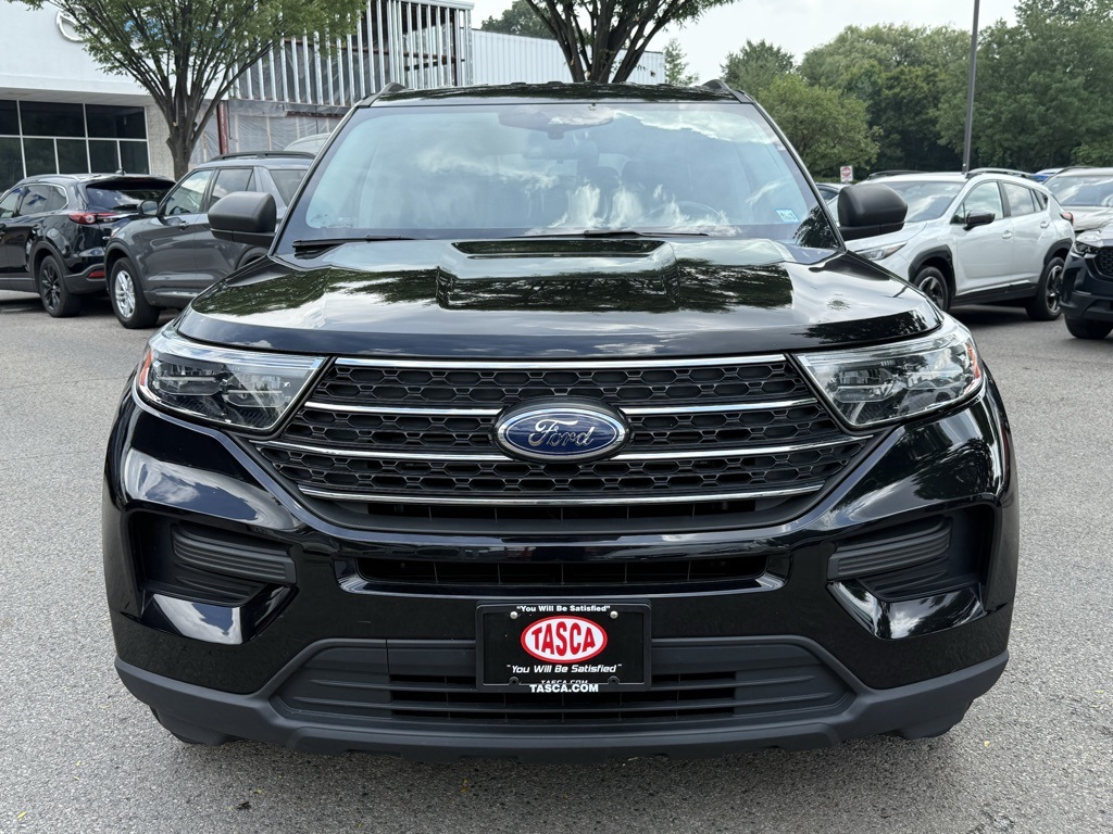 2022 Ford Explorer XLT photo 2