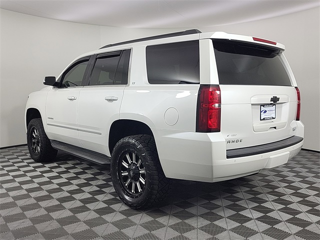 2016 Chevrolet Tahoe LT photo 3