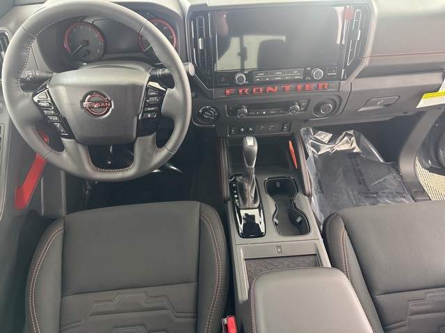 2025 Nissan Frontier PRO-4X photo 23