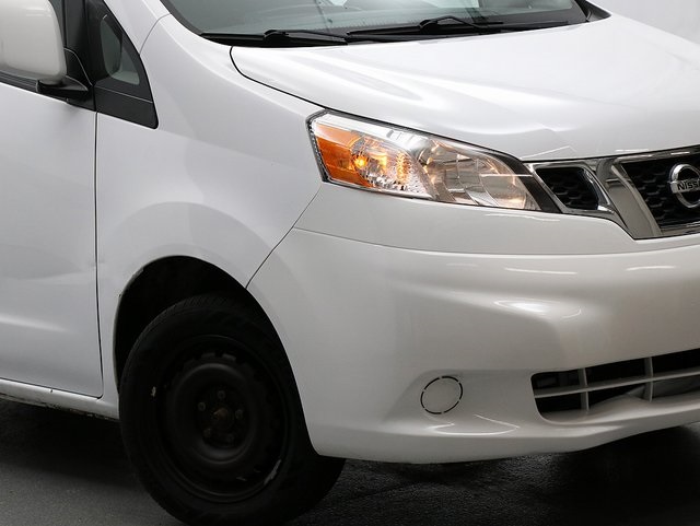 2020 Nissan NV200 SV photo 3