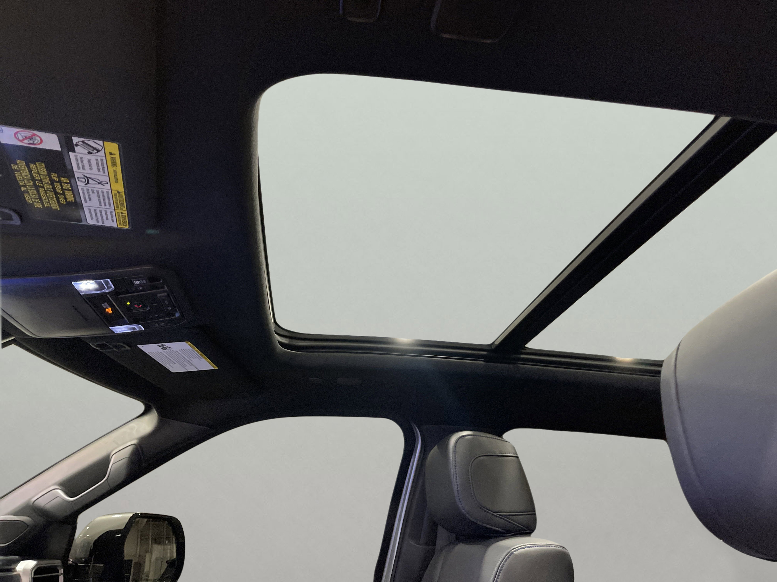 2023 Toyota Tundra Platinum photo 21