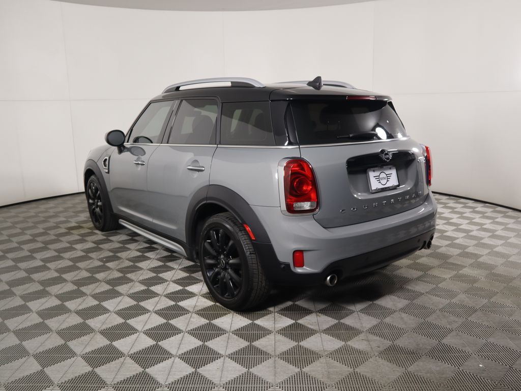 2020 Mini Countryman Signature photo 3