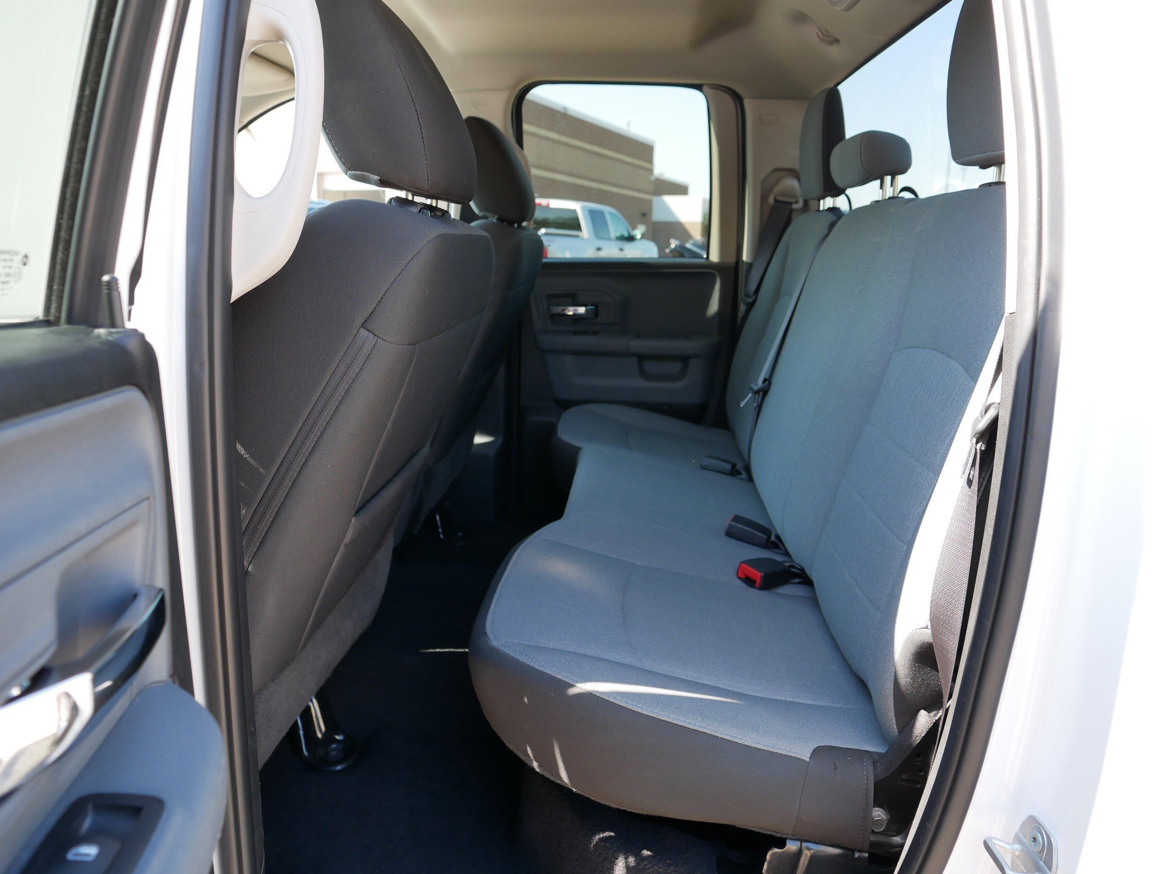 2024 Ram 1500 Classic SLT photo 33