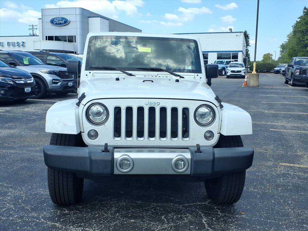 2017 Jeep Wrangler Unlimited Sahara photo 28