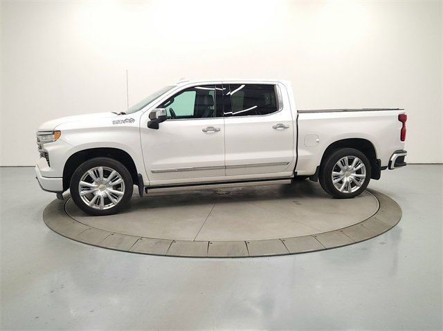 2023 Chevrolet Silverado 1500 High Country photo 4