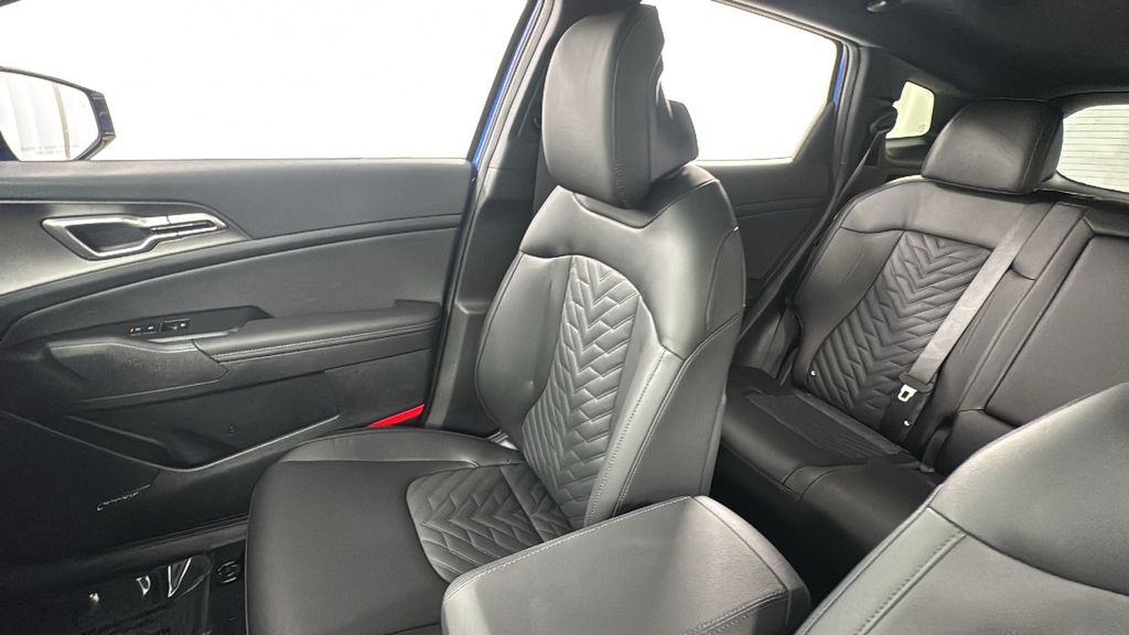 2026 Kia Sportage X-Line photo 13