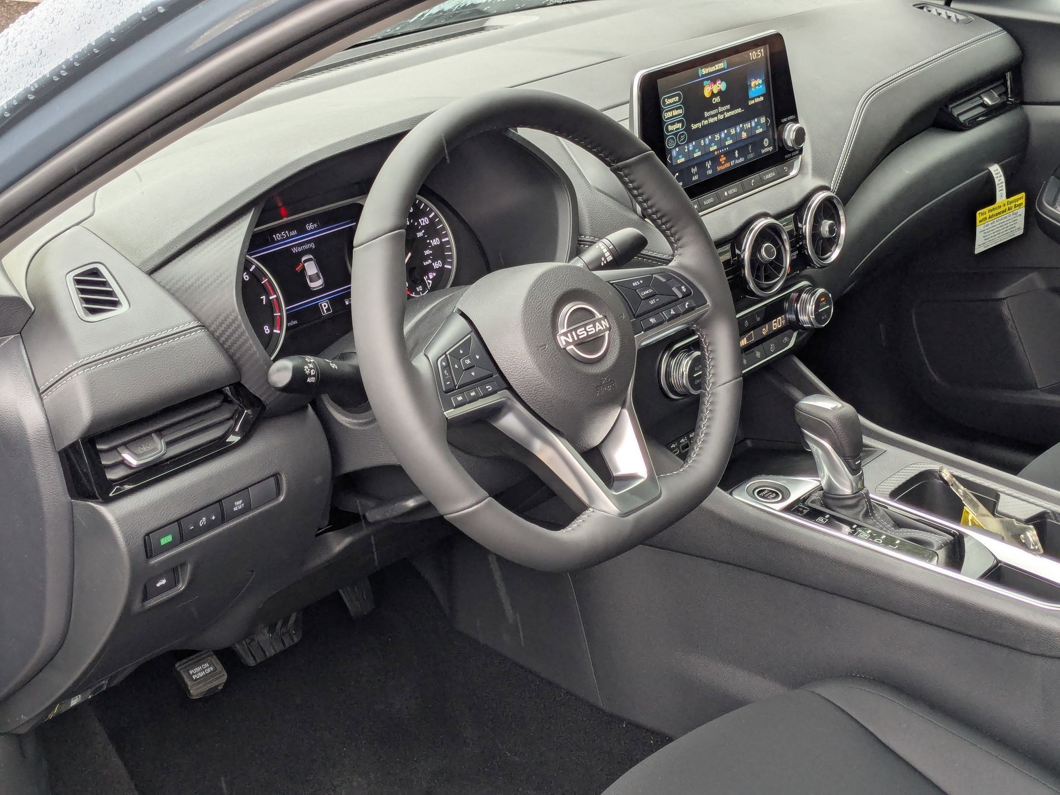 2025 Nissan Sentra SV photo 3