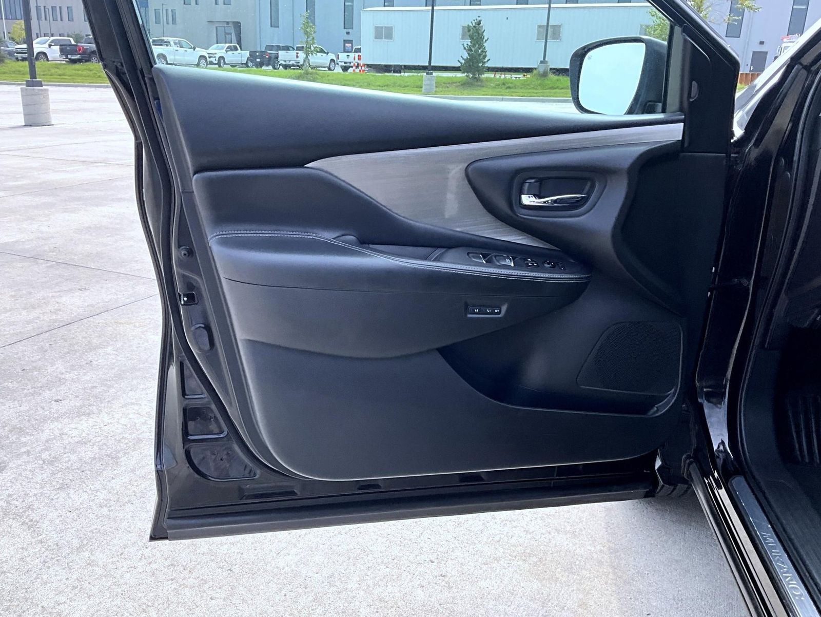2017 Nissan Murano SL photo 10