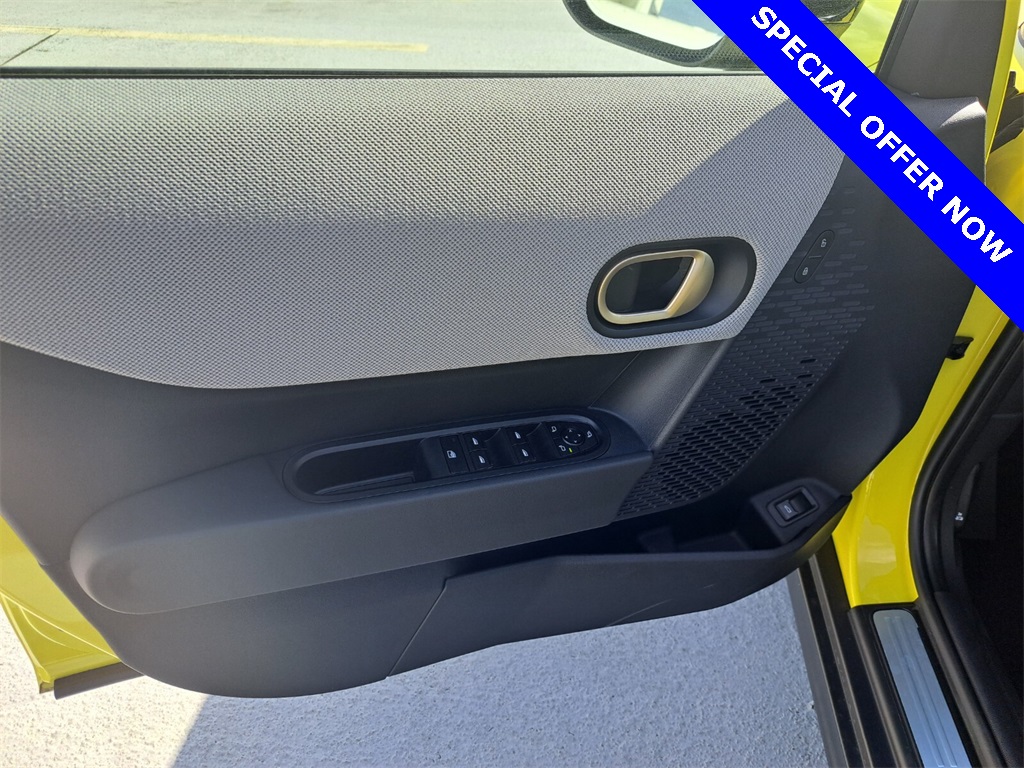 2025 Mini Cooper 4 Door Hardtop Signature photo 14