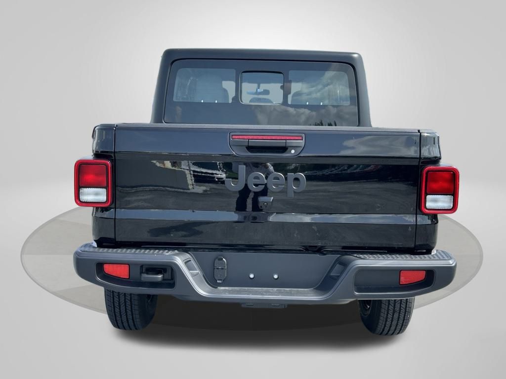 2025 Jeep Gladiator Sport photo 4