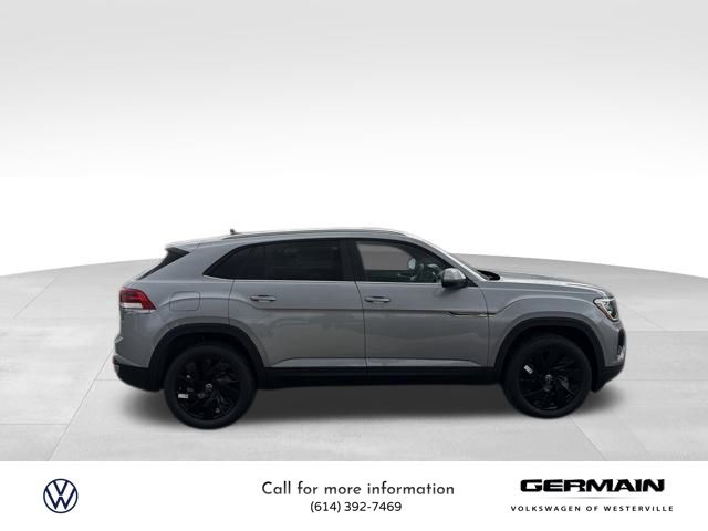 2026 Volkswagen Atlas Cross Sport SE Technology photo 3
