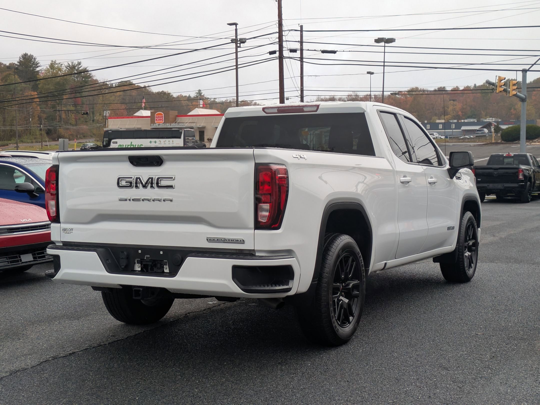 2023 Gmc Sierra 1500 Elevation photo 4