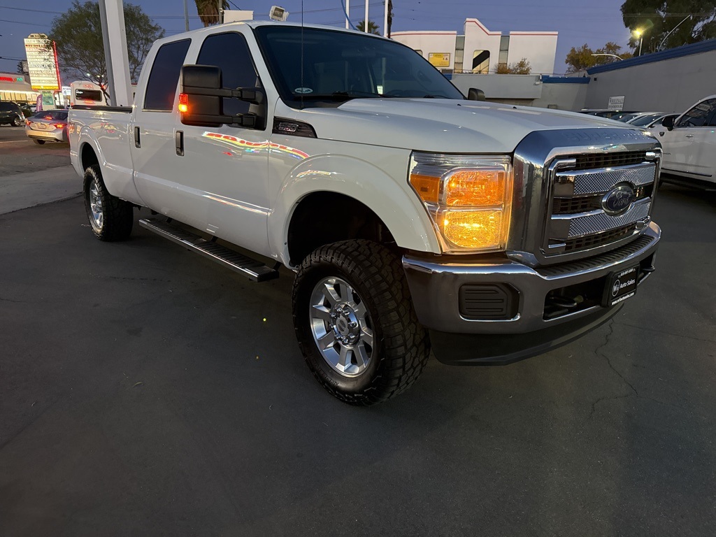 2015 Ford F-350 Super Duty XL's photo