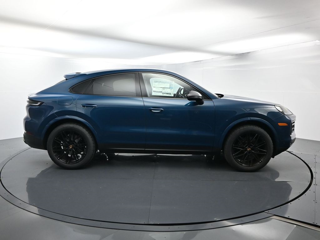 2026 Porsche Cayenne Coupe photo 12